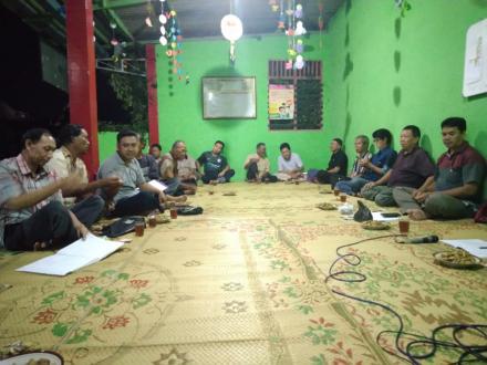 Rapat Rutin Warga RT.04 Pedukuhan Soragan